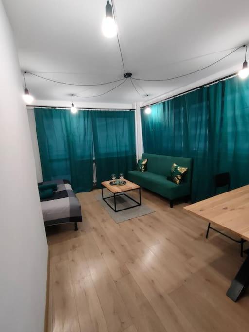 Apartmán Apartament Szmaragdowy Centrum Varšava Exteriér fotografie