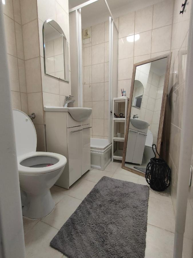 Apartmán Apartament Szmaragdowy Centrum Varšava Exteriér fotografie